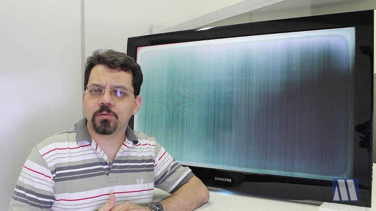 TV LCD Samsung LN40A550 – Tela branca com efeito cortina