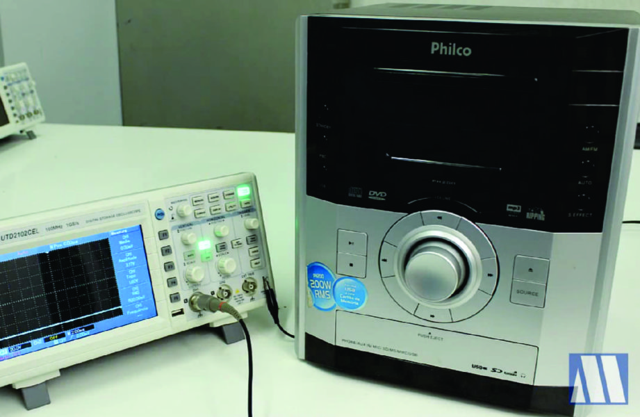 Mini System Philco PH200 não liga